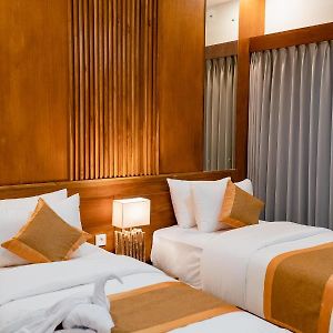 Deluxe Twin Room Balcony